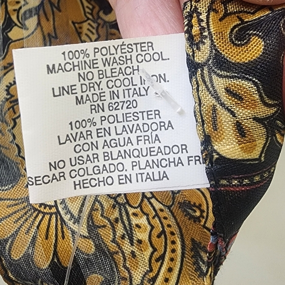 Accessory Street Paisley Patterned Scarf 11"×23" - Picture 4 of 5